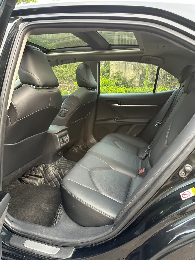 2018 Toyota Camry 2.5L 209HP L4 8AT,autocango,china used car exporter,china ev exporter,chinese used car exporter,chinese used ev exporter