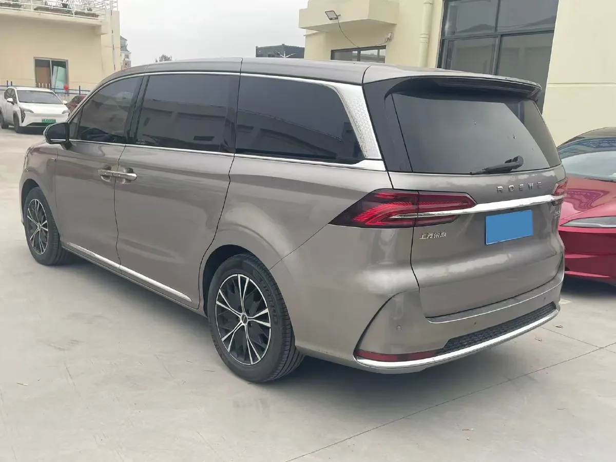 2023 Roewe iMAX8 2.0T 234HP L4 8AT,autocango,china used car exporter,china ev exporter,chinese used car exporter,chinese used ev exporter