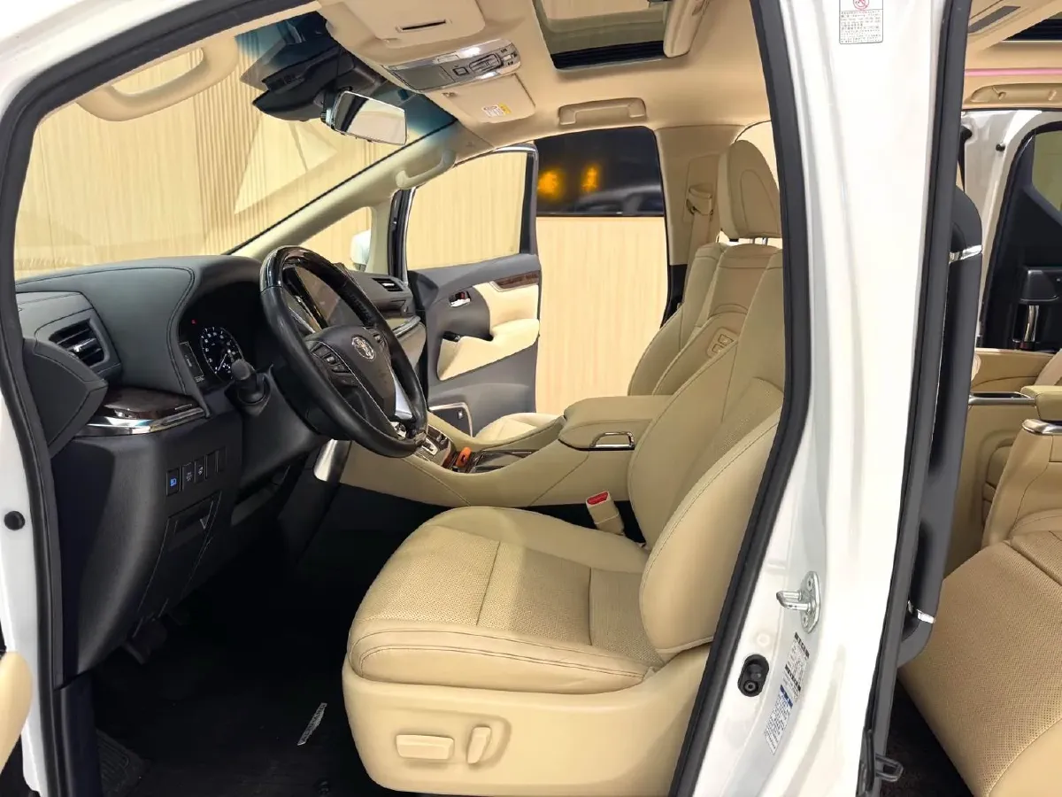 2020 Toyota Alphard 2.5L 117HP L4 E-CVT Hybrid,autocango,china used car exporter,china ev exporter,chinese used car exporter,chinese used ev exporter