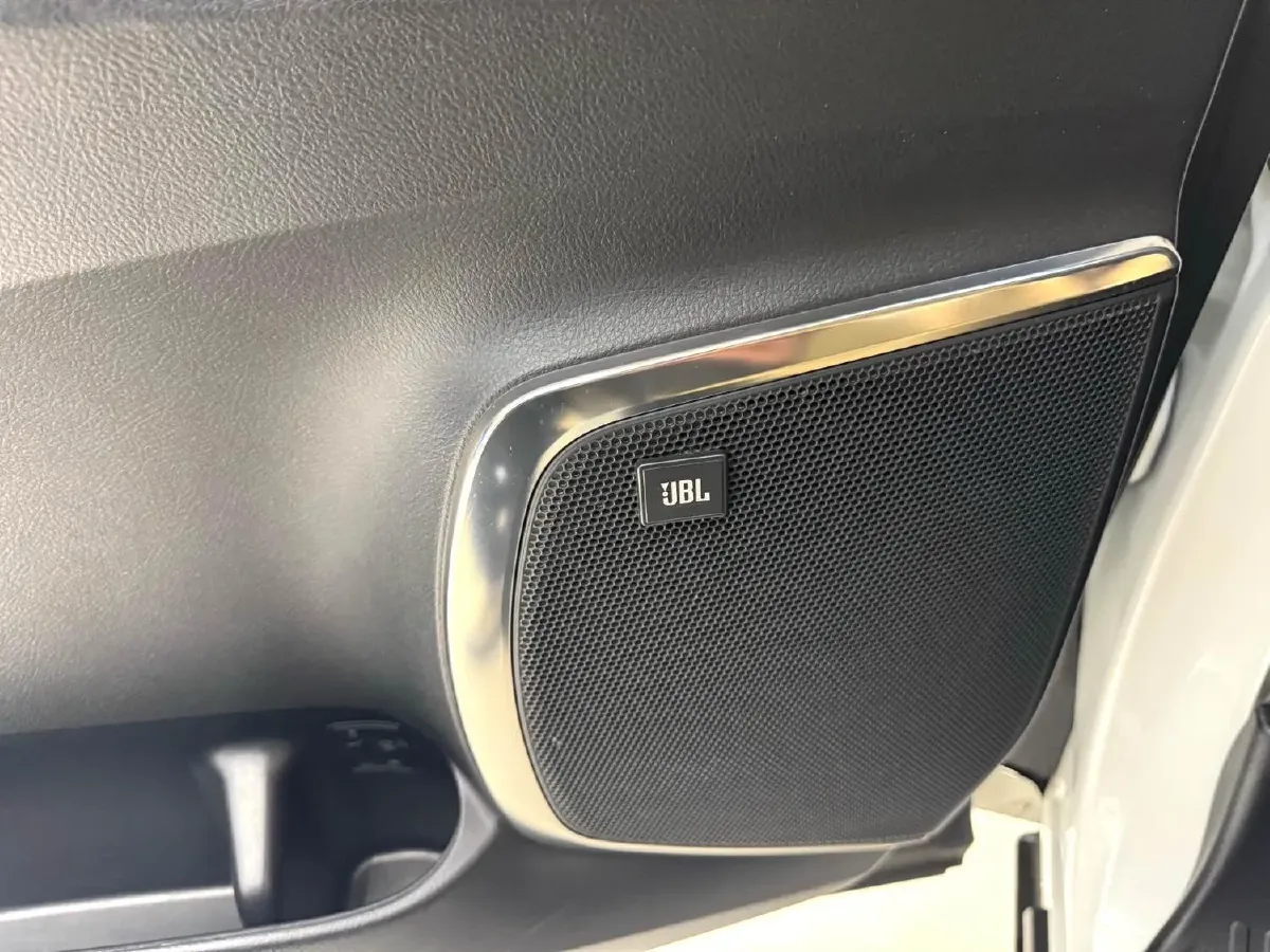 2020 Toyota Alphard 2.5L 117HP L4 E-CVT Hybrid,autocango,china used car exporter,china ev exporter,chinese used car exporter,chinese used ev exporter