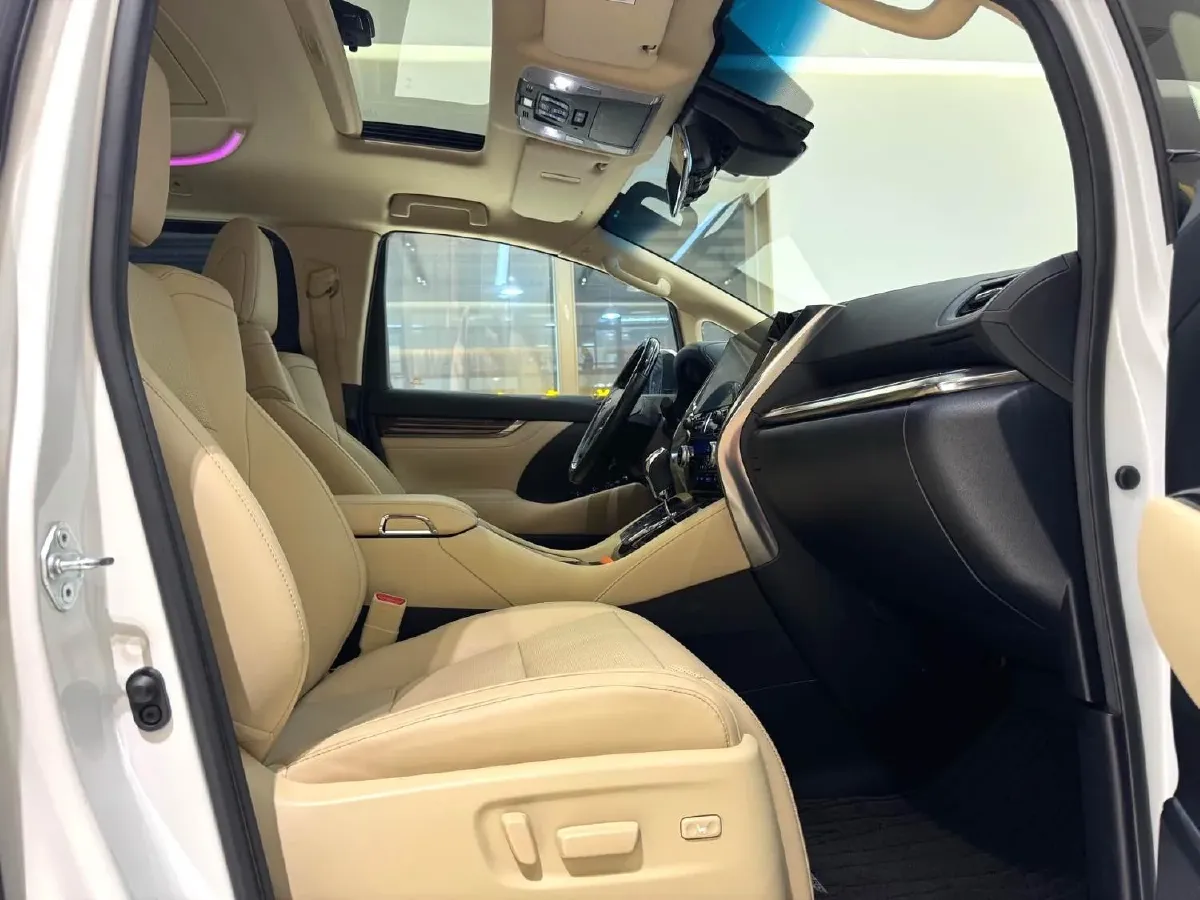 2020 Toyota Alphard 2.5L 117HP L4 E-CVT Hybrid,autocango,china used car exporter,china ev exporter,chinese used car exporter,chinese used ev exporter