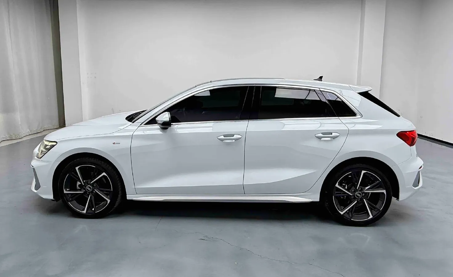2023 Audi A3 1.4T 150HP L4 7DCT,autocango,china used car exporter,china ev exporter,chinese used car exporter,chinese used ev exporter