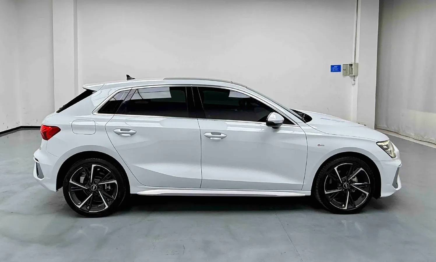 2023 Audi A3 1.4T 150HP L4 7DCT,autocango,china used car exporter,china ev exporter,chinese used car exporter,chinese used ev exporter