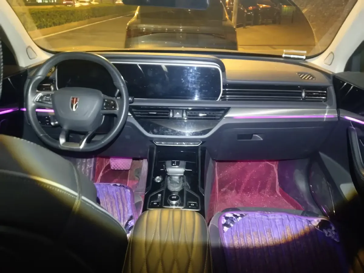 2022 HongQi HS5 2.0T 224HP L4 6AT,autocango,china used car exporter,china ev exporter,chinese used car exporter,chinese used ev exporter