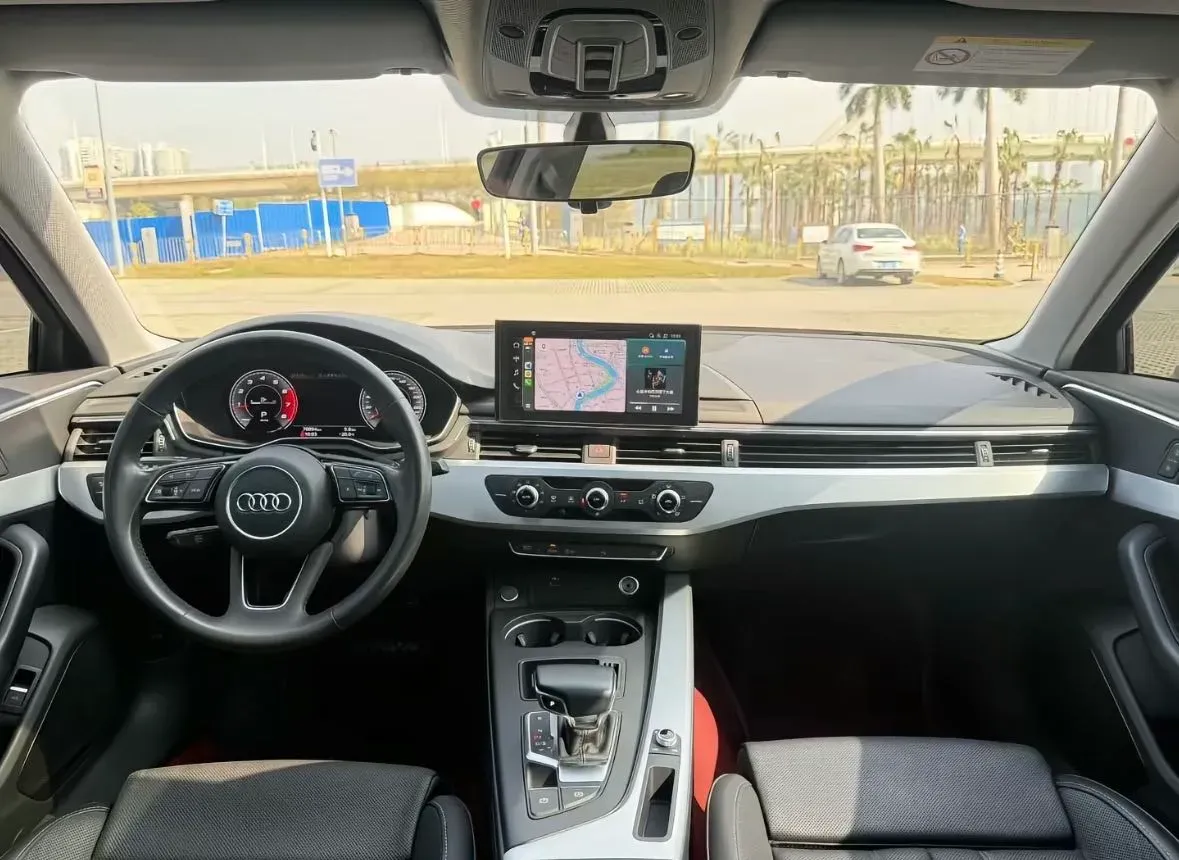 2020 Audi A4L 2.0T 190HP L4 7DCT,autocango,china used car exporter,china ev exporter,chinese used car exporter,chinese used ev exporter