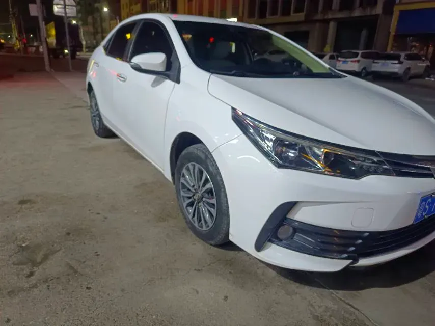 2017 Toyota Corolla 1.2T 116HP L4 CVT,autocango,china used car exporter,china ev exporter,chinese used car exporter,chinese used ev exporter