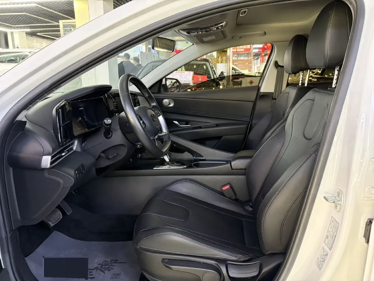 2022 Hyundai Elantra 1.5L 115HP L4 CVT,autocango,china used car exporter,china ev exporter,chinese used car exporter,chinese used ev exporter