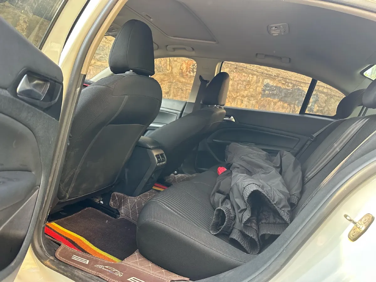 2018 Peugeot 408 1.2T 136HP L3 6AT,autocango,china used car exporter,china ev exporter,chinese used car exporter,chinese used ev exporter