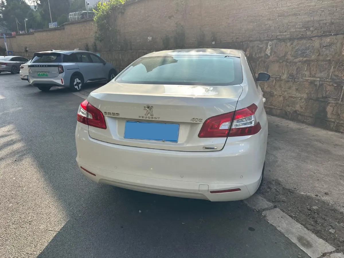 2018 Peugeot 408 1.2T 136HP L3 6AT,autocango,china used car exporter,china ev exporter,chinese used car exporter,chinese used ev exporter