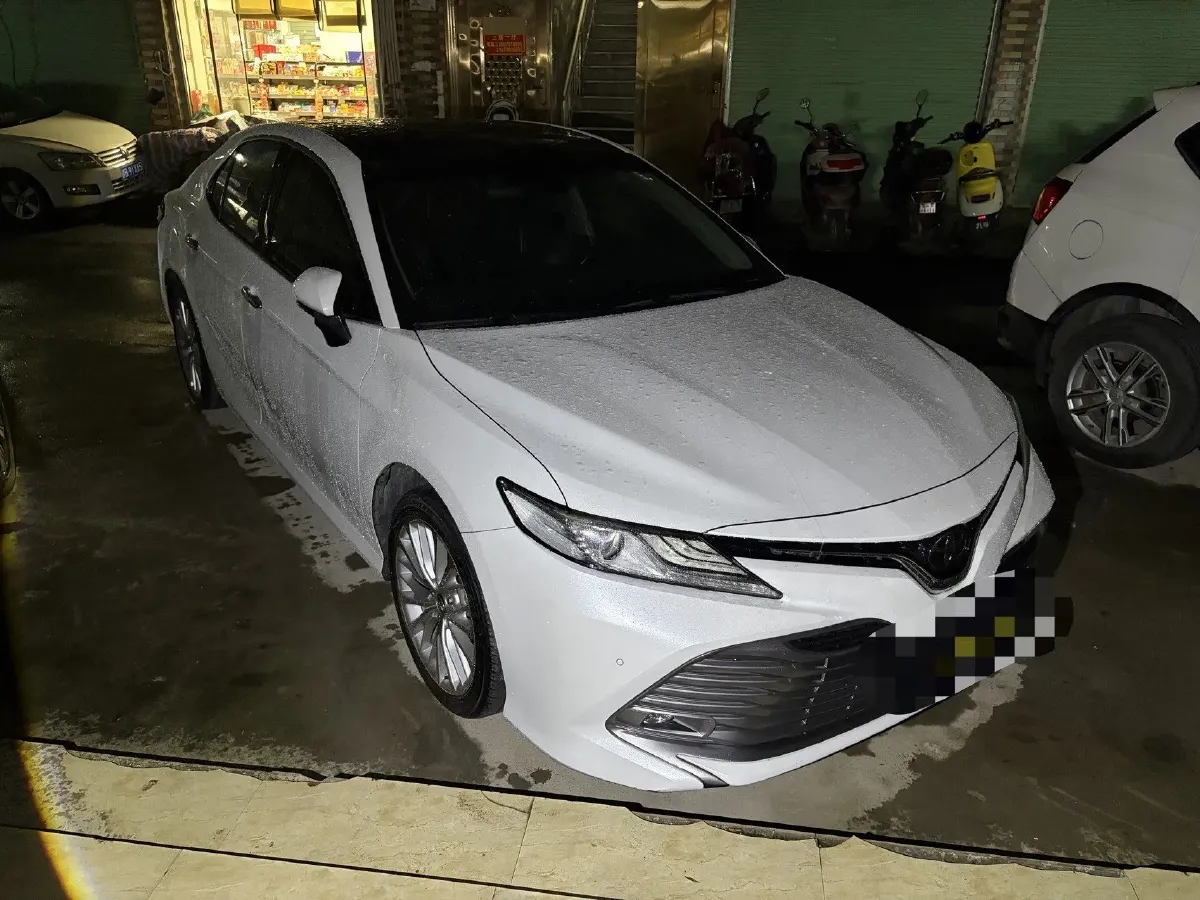 2018 Toyota Camry 2.5L 209HP L4 8AT,autocango,china used car exporter,china ev exporter,chinese used car exporter,chinese used ev exporter