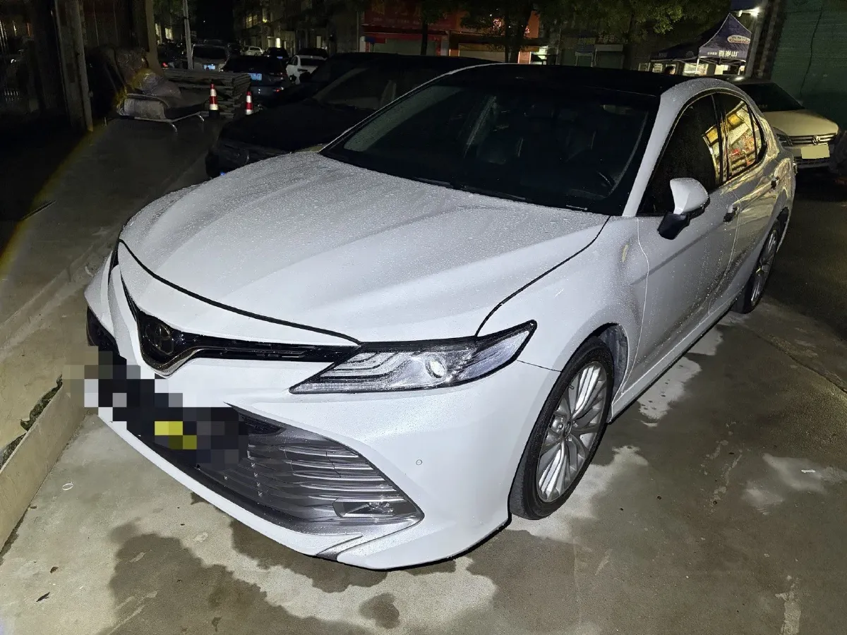 2018 Toyota Camry 2.5L 209HP L4 8AT,autocango,china used car exporter,china ev exporter,chinese used car exporter,chinese used ev exporter