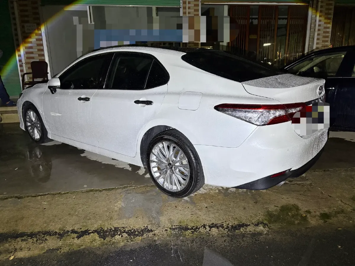 2018 Toyota Camry 2.5L 209HP L4 8AT,autocango,china used car exporter,china ev exporter,chinese used car exporter,chinese used ev exporter