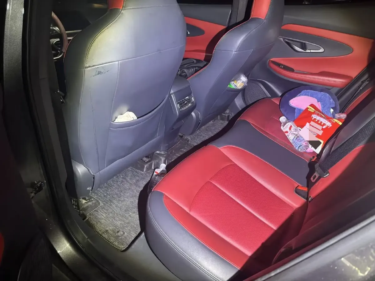 2020 ChangAn UNI-T 1.5T 180HP L4 7DCT,autocango,china used car exporter,china ev exporter,chinese used car exporter,chinese used ev exporter