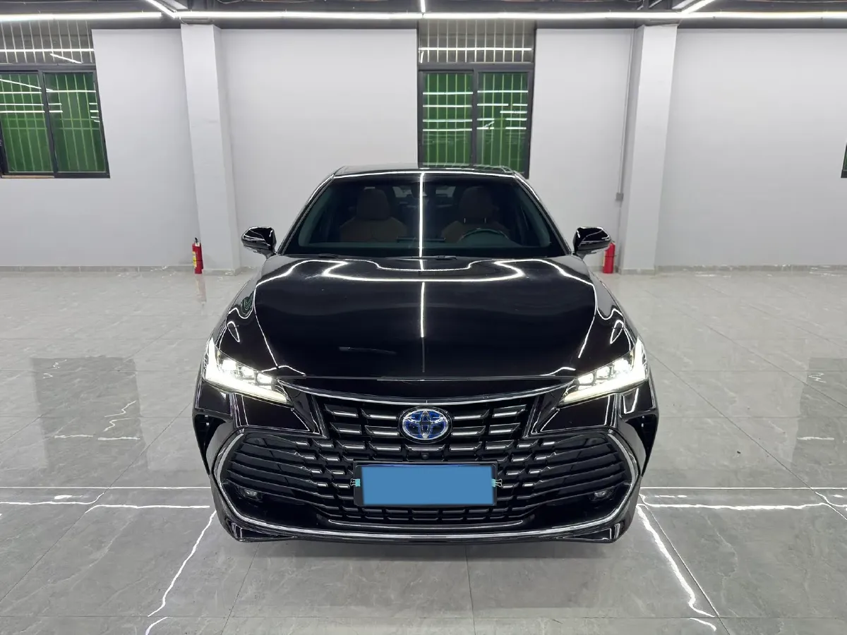 2022 Toyota Avalon 2.5L 178HP L4 E-CVT Hybrid,autocango,china used car exporter,china ev exporter,chinese used car exporter,chinese used ev exporter