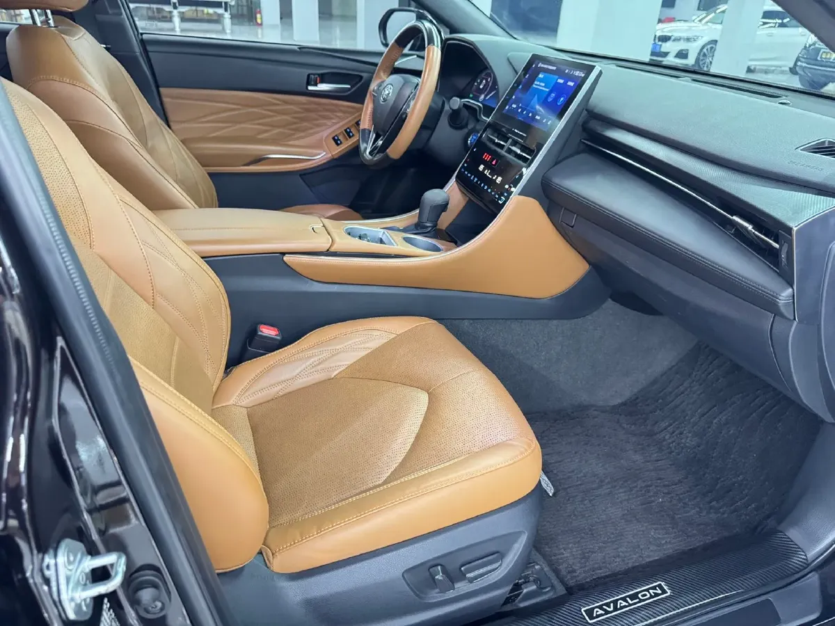 2022 Toyota Avalon 2.5L 178HP L4 E-CVT Hybrid,autocango,china used car exporter,china ev exporter,chinese used car exporter,chinese used ev exporter