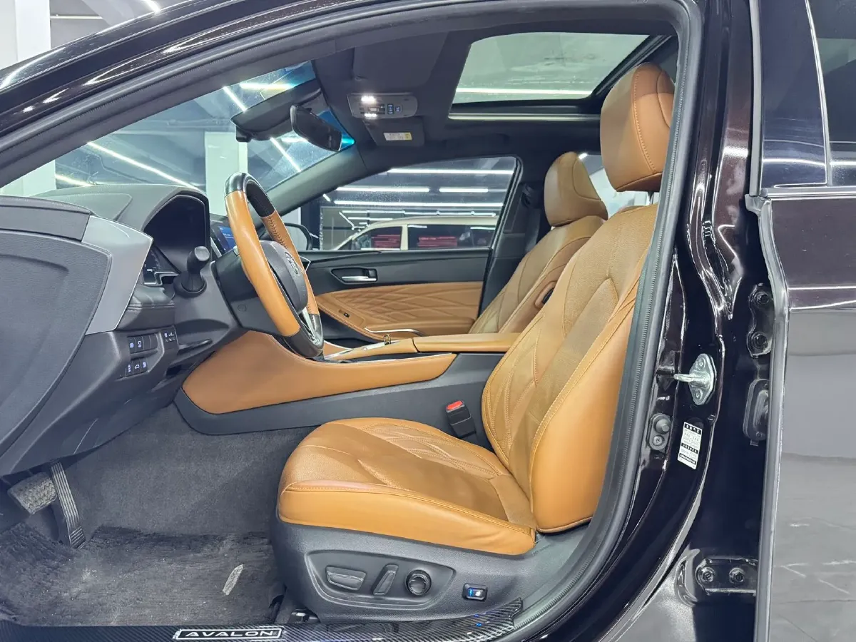 2022 Toyota Avalon 2.5L 178HP L4 E-CVT Hybrid,autocango,china used car exporter,china ev exporter,chinese used car exporter,chinese used ev exporter