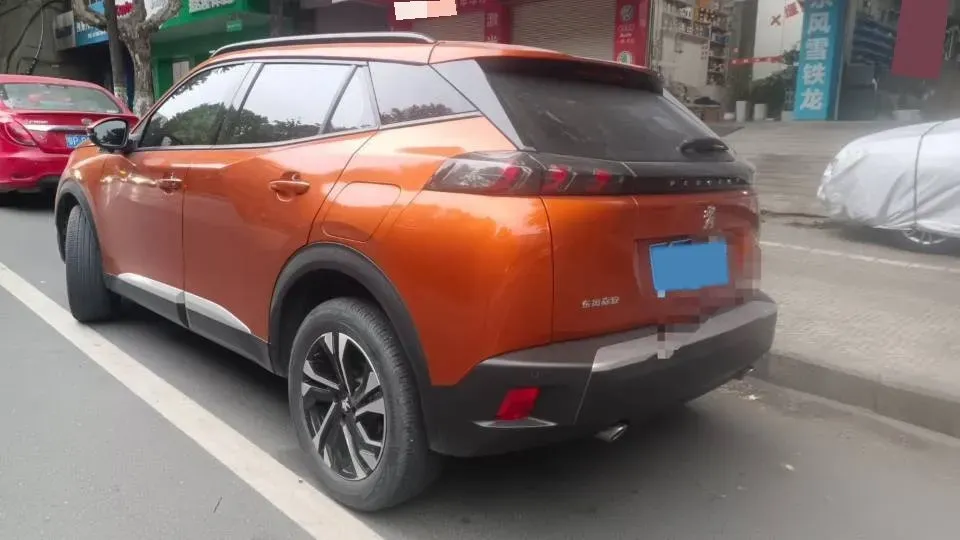 2022 Peugeot 2008 1.2T 136HP L3 6DCT,autocango,china used car exporter,china ev exporter,chinese used car exporter,chinese used ev exporter