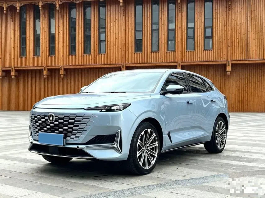 2021 ChangAn UNI-K 2.0T 233HP L4 8AT,autocango,china used car exporter,china ev exporter,chinese used car exporter,chinese used ev exporter