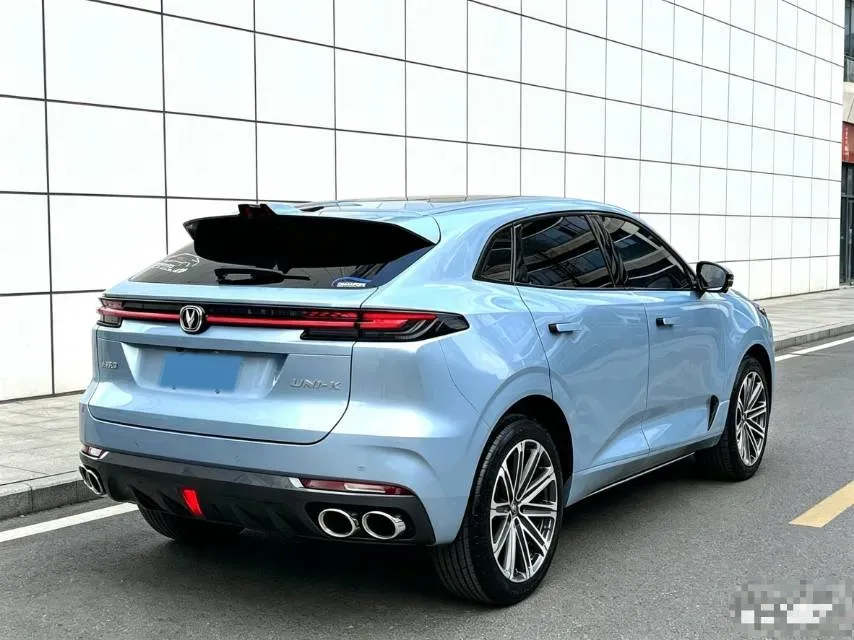 2021 ChangAn UNI-K 2.0T 233HP L4 8AT,autocango,china used car exporter,china ev exporter,chinese used car exporter,chinese used ev exporter