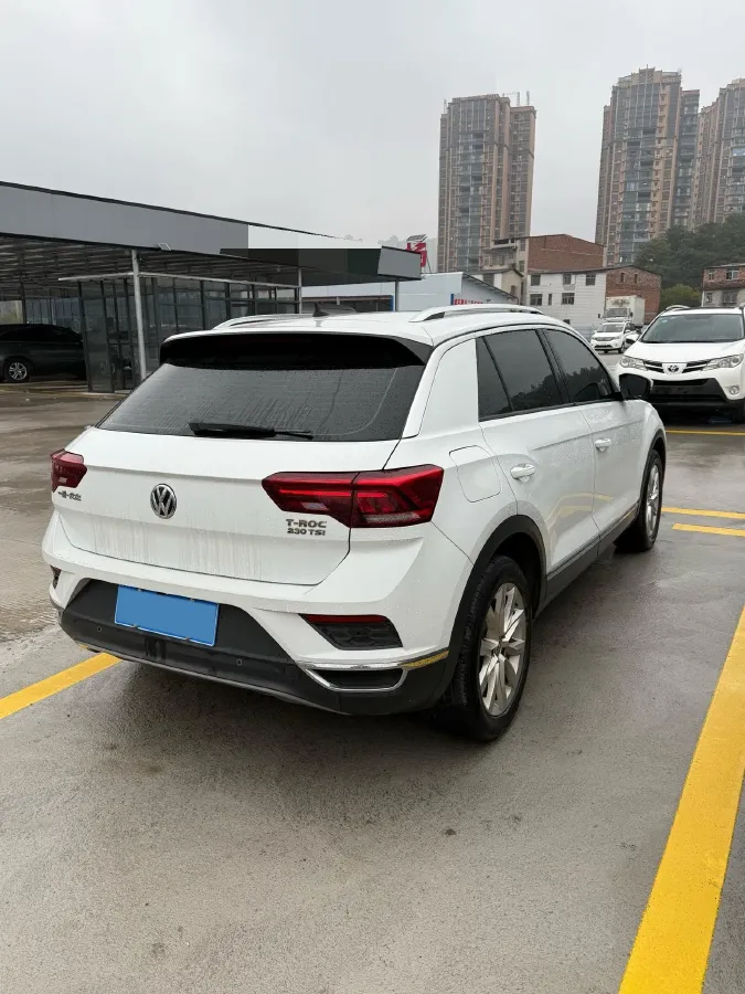 2019 Volkswagen T-Roc 1.4T 131HP L4 7DCT,autocango,china used car exporter,china ev exporter,chinese used car exporter,chinese used ev exporter