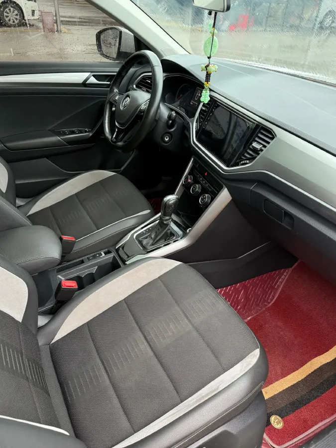 2019 Volkswagen T-Roc 1.4T 131HP L4 7DCT,autocango,china used car exporter,china ev exporter,chinese used car exporter,chinese used ev exporter