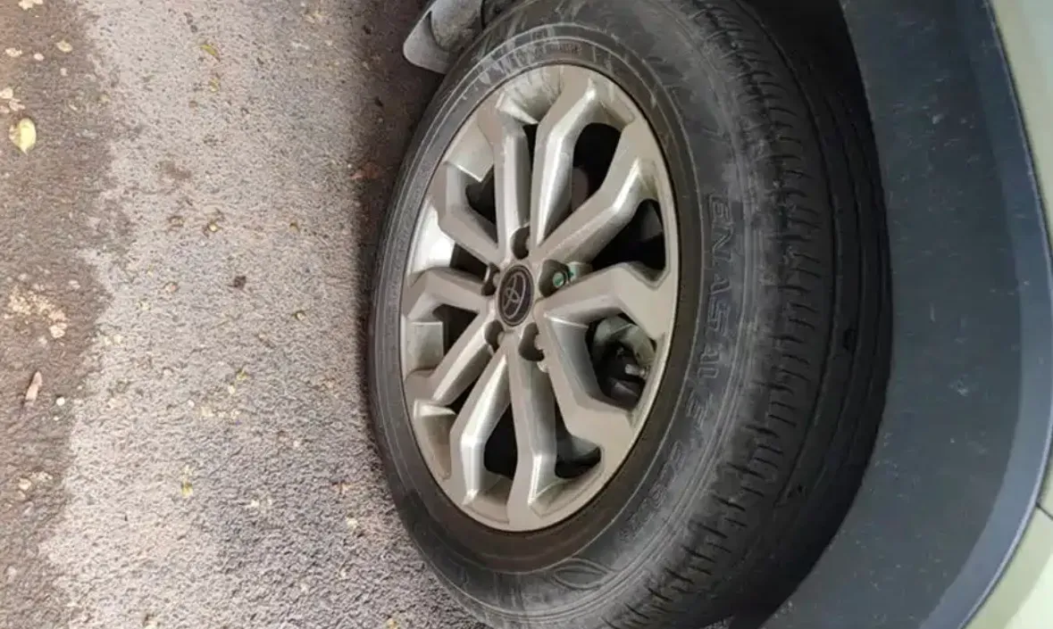 2023 Toyota Frontlander 2.0L 171HP L4 CVT,autocango,china used car exporter,china ev exporter,chinese used car exporter,chinese used ev exporter