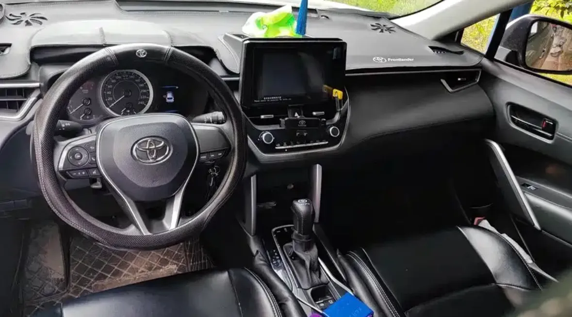 2023 Toyota Frontlander 2.0L 171HP L4 CVT,autocango,china used car exporter,china ev exporter,chinese used car exporter,chinese used ev exporter