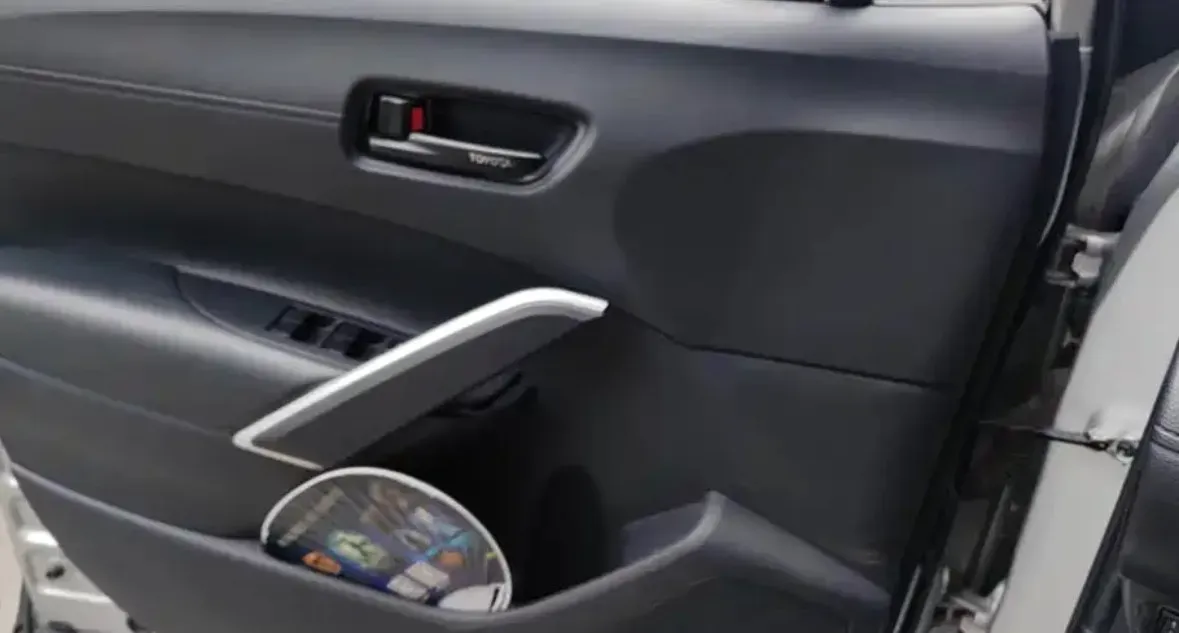 2023 Toyota Frontlander 2.0L 171HP L4 CVT,autocango,china used car exporter,china ev exporter,chinese used car exporter,chinese used ev exporter