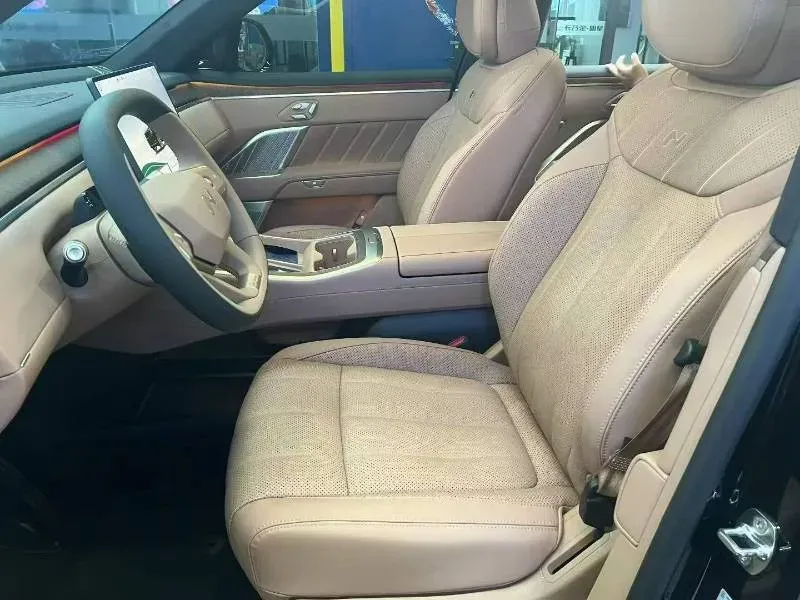 2025 ONVO L90 BEV,autocango,china used car exporter,china ev exporter,chinese used car exporter,chinese used ev exporter