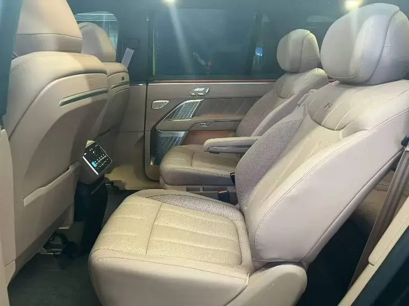 2025 ONVO L90 BEV,autocango,china used car exporter,china ev exporter,chinese used car exporter,chinese used ev exporter