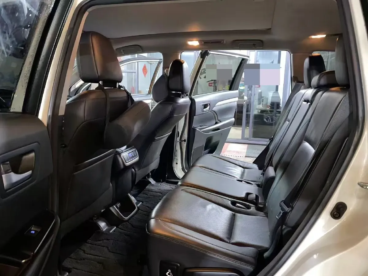 2019 Mazda CX-8 2.5L 192HP L4 6AT,autocango,china used car exporter,china ev exporter,chinese used car exporter,chinese used ev exporter