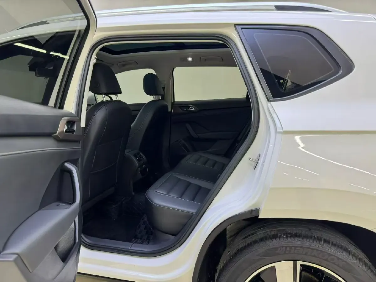 2021 Volkswagen Tharu 1.4T 150HP L4 7DCT,autocango,china used car exporter,china ev exporter,chinese used car exporter,chinese used ev exporter