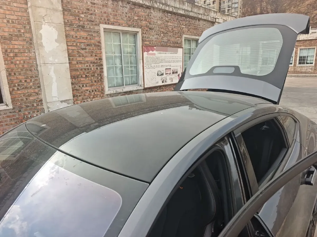 2022 ChangAn UNI-V 2.0T 233HP L4 8AT,autocango,china used car exporter,china ev exporter,chinese used car exporter,chinese used ev exporter