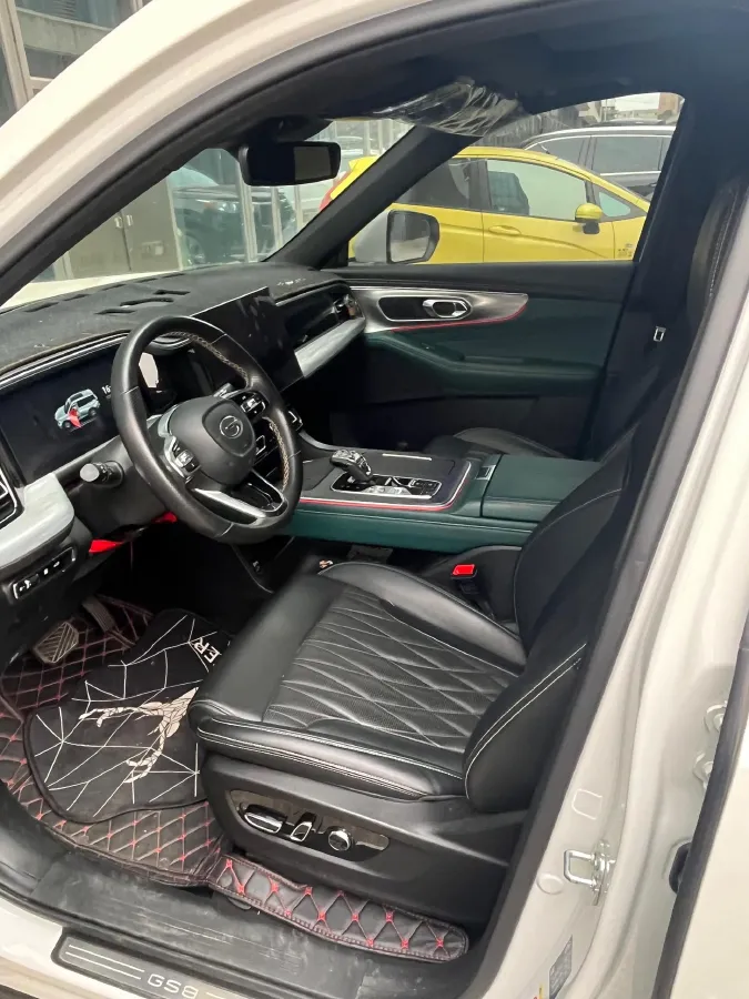 2022 GAC Trumpchi GS8 2.0T 252HP L4 8AT,autocango,china used car exporter,china ev exporter,chinese used car exporter,chinese used ev exporter