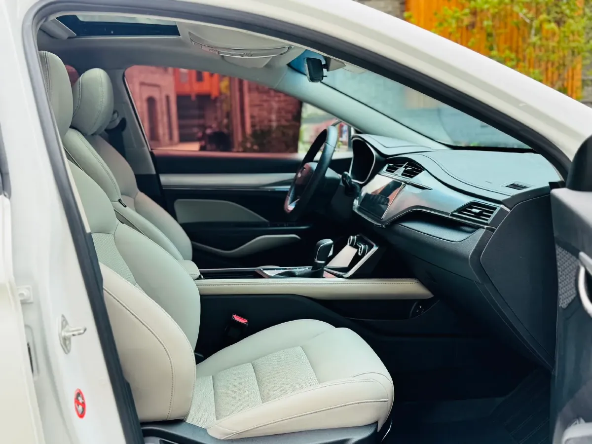 2018 Geely Binray 1.4T 133HP L4 CVT,autocango,china used car exporter,china ev exporter,chinese used car exporter,chinese used ev exporter