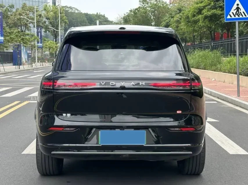 2026 Voyah 9L 1.5T 150HP L4 PHEV,autocango,china used car exporter,china ev exporter,chinese used car exporter,chinese used ev exporter