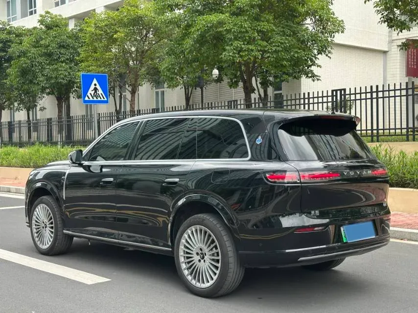 2026 Voyah 9L 1.5T 150HP L4 PHEV,autocango,china used car exporter,china ev exporter,chinese used car exporter,chinese used ev exporter