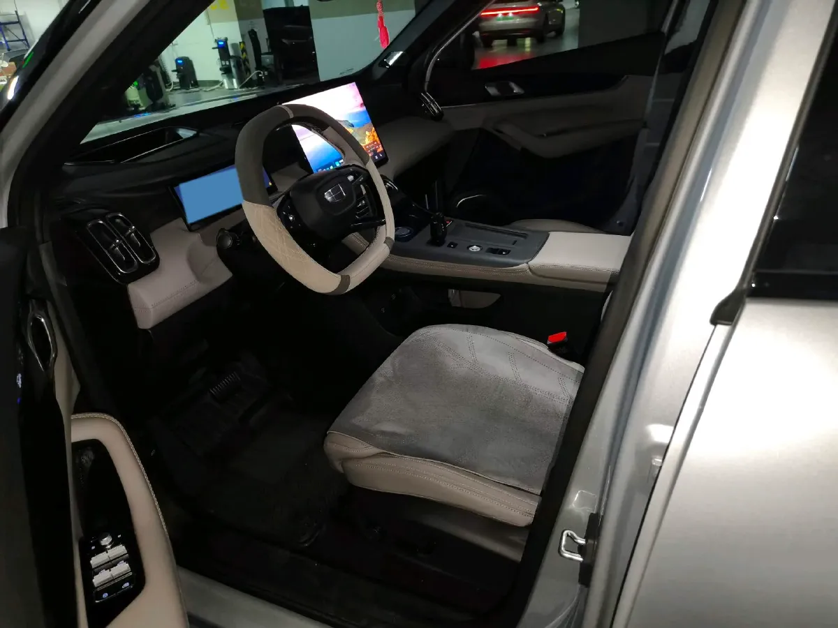 2025 Geely StarRay 1.5T 181HP L4 7DCT,autocango,china used car exporter,china ev exporter,chinese used car exporter,chinese used ev exporter