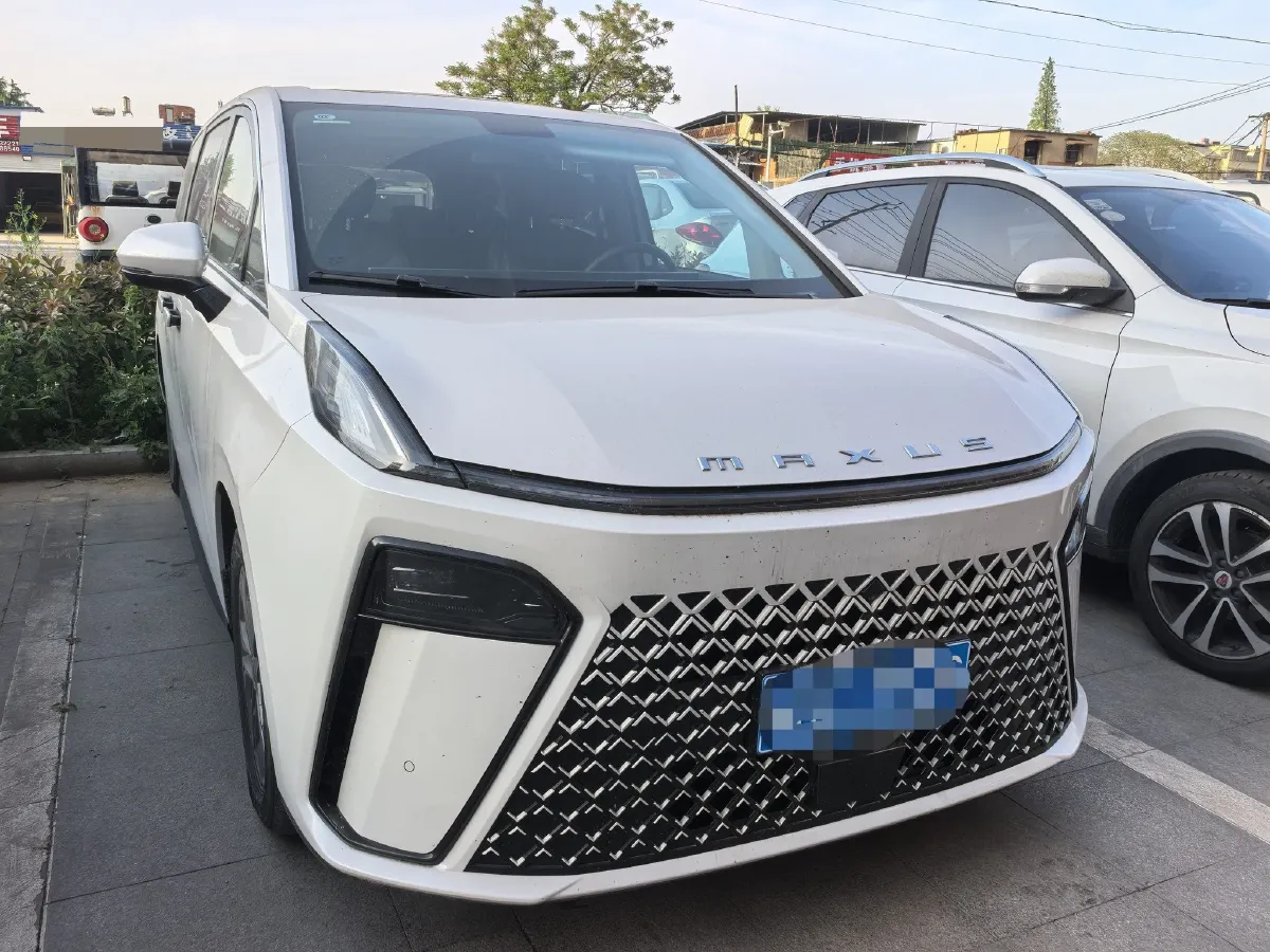 2023 MAXUS Interstellar 2.0T 143HP L4 6AT,autocango,china used car exporter,china ev exporter,chinese used car exporter,chinese used ev exporter