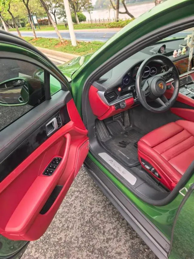 2021 Porsche Panamera 2.9T 330HP V6 8DCT,autocango,china used car exporter,china ev exporter,chinese used car exporter,chinese used ev exporter