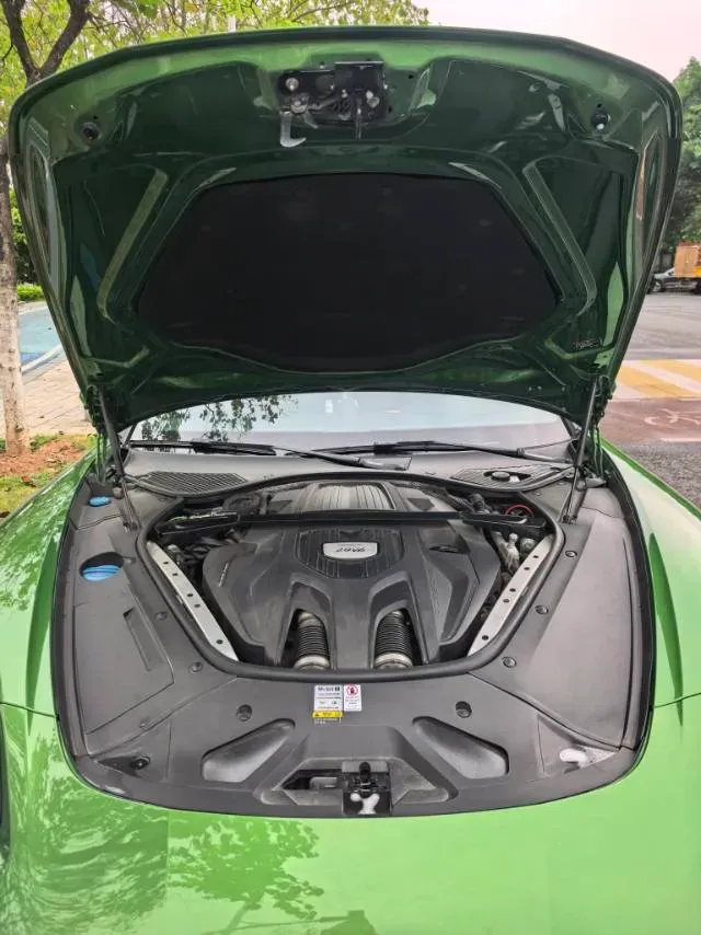 2021 Porsche Panamera 2.9T 330HP V6 8DCT,autocango,china used car exporter,china ev exporter,chinese used car exporter,chinese used ev exporter