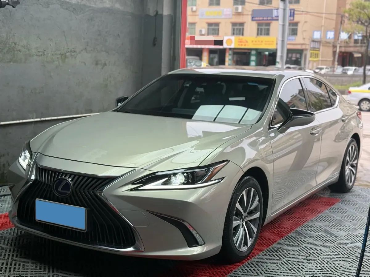 2018 Lexus ES 2.5L 178HP L4 E-CVT Hybrid,autocango,china used car exporter,china ev exporter,chinese used car exporter,chinese used ev exporter