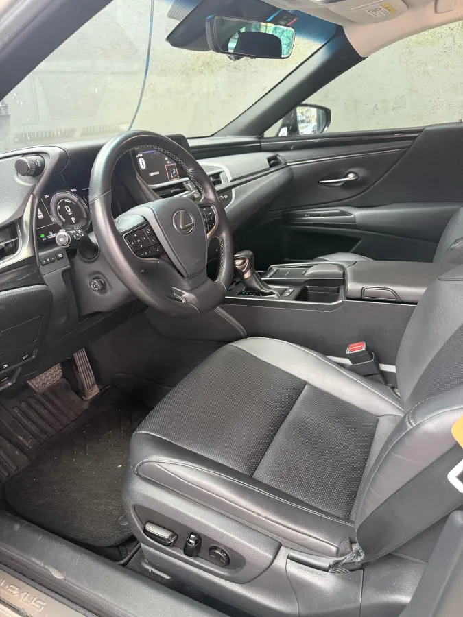 2018 Lexus ES 2.5L 178HP L4 E-CVT Hybrid,autocango,china used car exporter,china ev exporter,chinese used car exporter,chinese used ev exporter