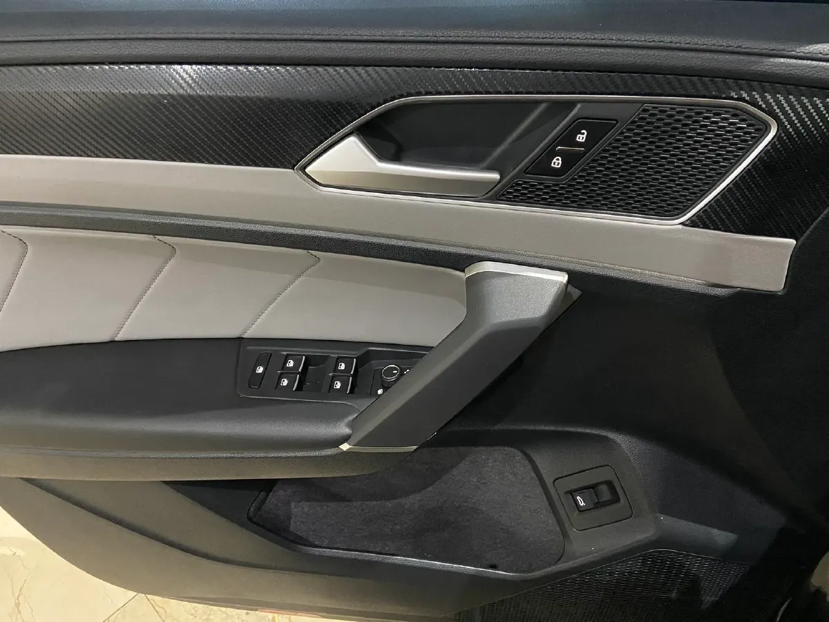 2023 Volkswagen Tayron 1.4T 150HP L4 7DCT,autocango,china used car exporter,china ev exporter,chinese used car exporter,chinese used ev exporter