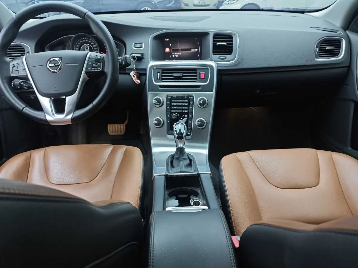 2019 Volkswagen Passat 1.4T 150HP L4 6DCT PHEV 12.1KWH,autocango,china used car exporter,china ev exporter,chinese used car exporter,chinese used ev exporter