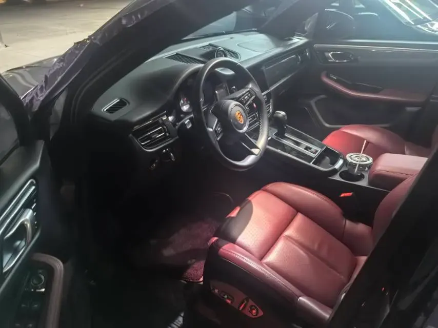 2023 Porsche Macan 2.0T 265HP L4 7DCT,autocango,china used car exporter,china ev exporter,chinese used car exporter,chinese used ev exporter