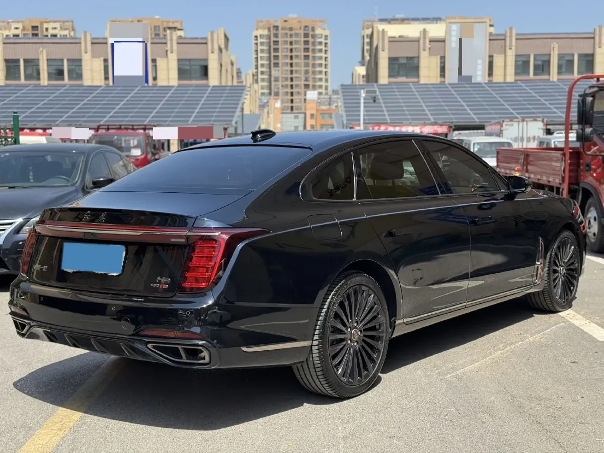 2025 HongQi H9 2.0T 252HP L4 8AT,autocango,china used car exporter,china ev exporter,chinese used car exporter,chinese used ev exporter