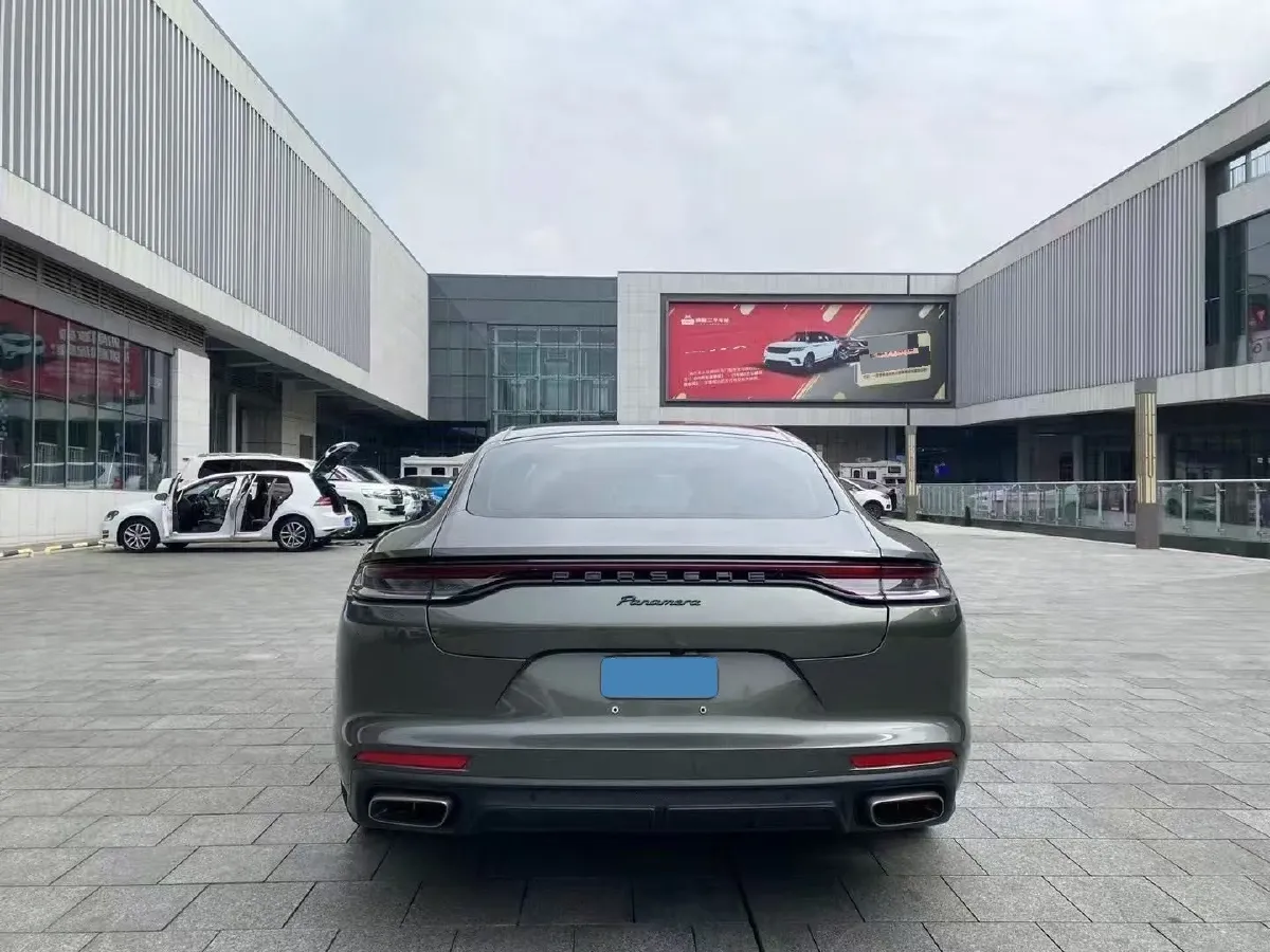 2021 Porsche Panamera 2.9T 330HP V6 8DCT,autocango,china used car exporter,china ev exporter,chinese used car exporter,chinese used ev exporter