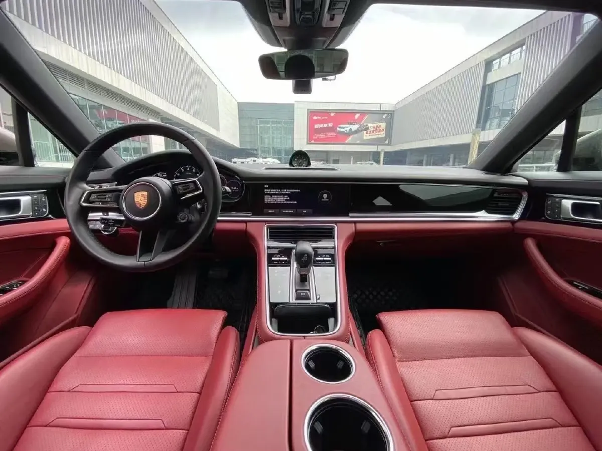2021 Porsche Panamera 2.9T 330HP V6 8DCT,autocango,china used car exporter,china ev exporter,chinese used car exporter,chinese used ev exporter