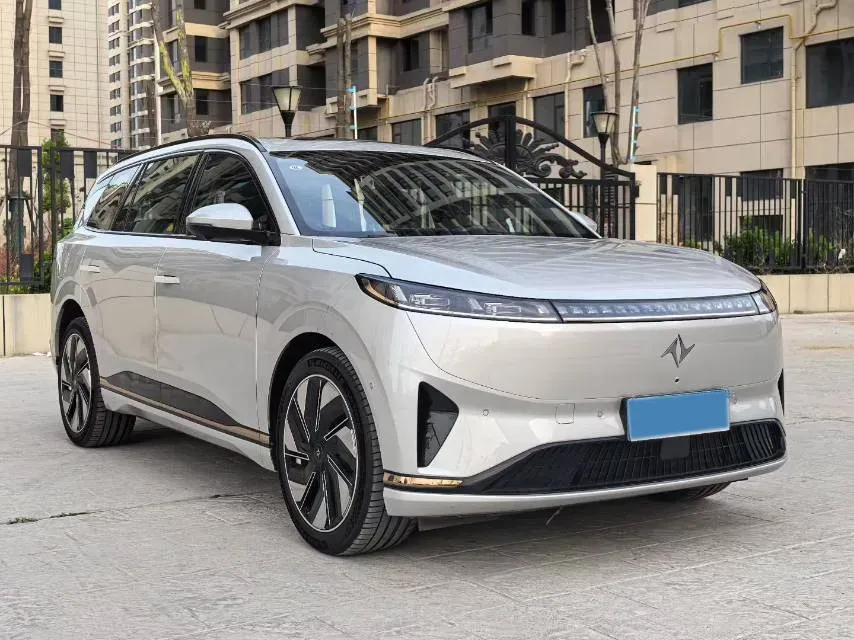 2025 DongFeng eπ eπ008 1.5T 147HP L4 REEV 34.32KWH,autocango,china used car exporter,china ev exporter,chinese used car exporter,chinese used ev exporter